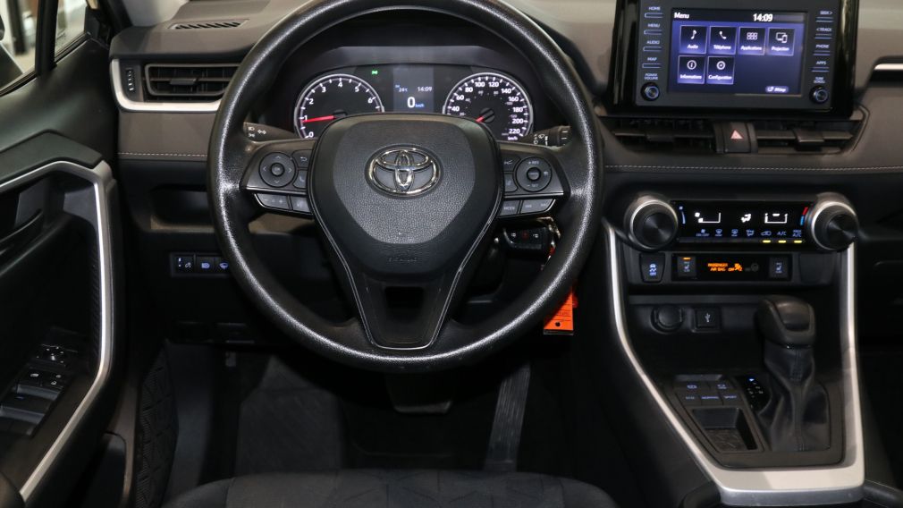 Toyota Rav 4 LE 2022 d&rsquo;occasion à vendre - 10