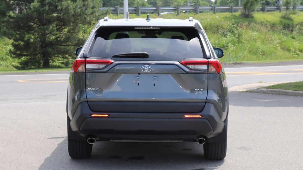 Toyota Rav 4 XLE 2021 d&rsquo;occasion à vendre - 6