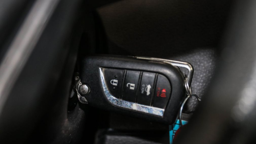 Toyota Corolla LE 2022 d&rsquo;occasion à vendre - 24