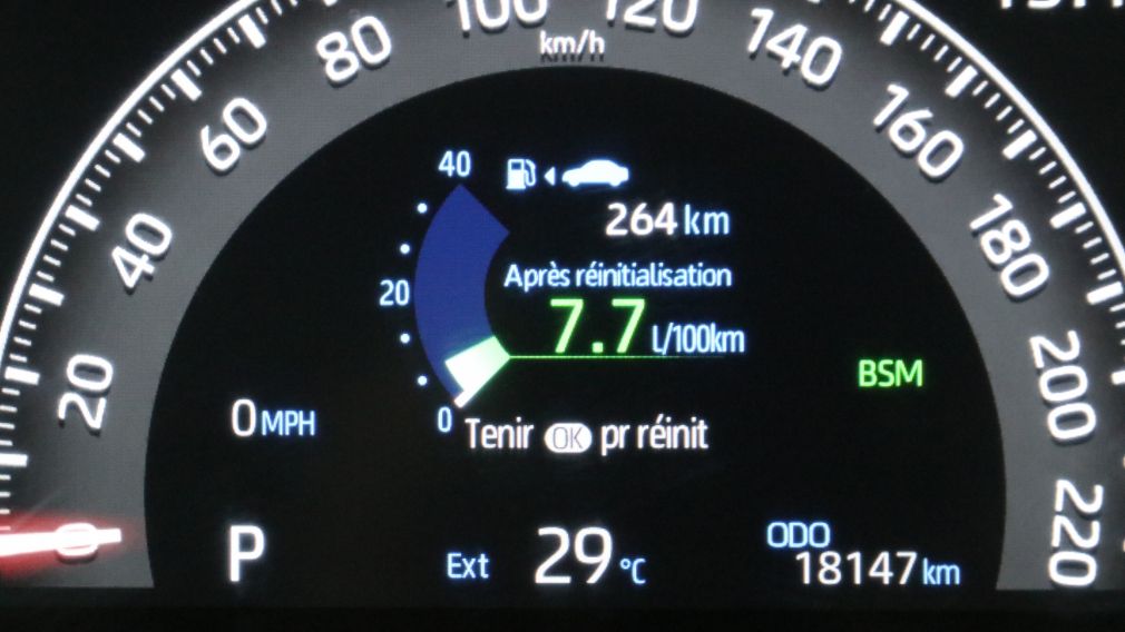 Toyota Rav 4 XLE 2025 d&rsquo;occasion à vendre - 11