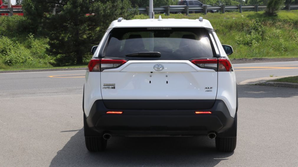 Toyota Rav 4 XLE 2022 d&rsquo;occasion à vendre - 6
