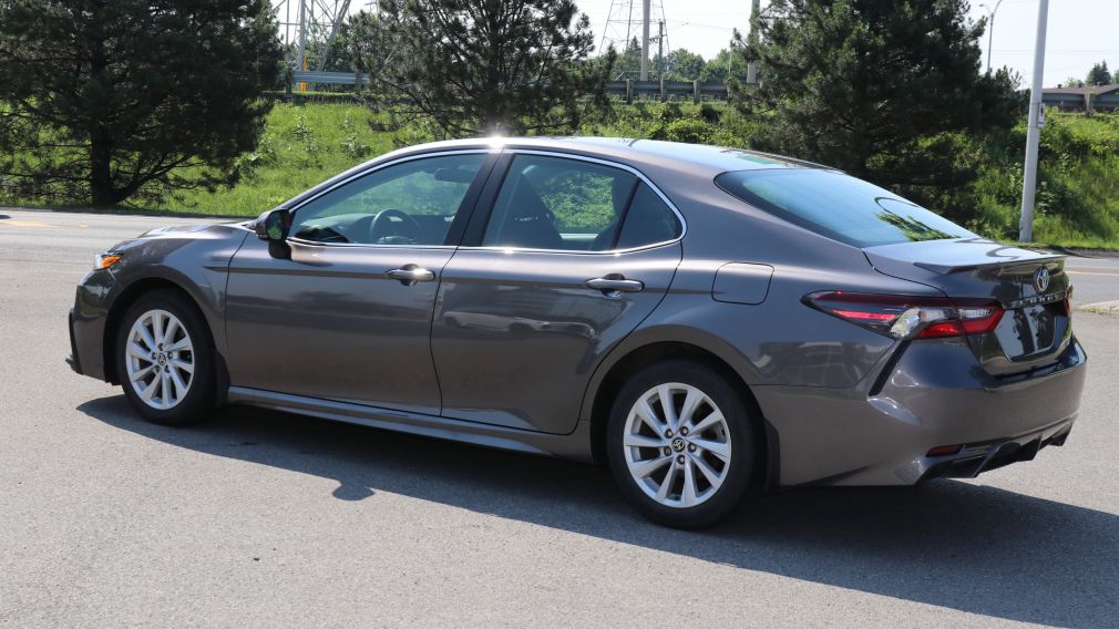 Toyota Camry SE 2022 d&rsquo;occasion à vendre - 5