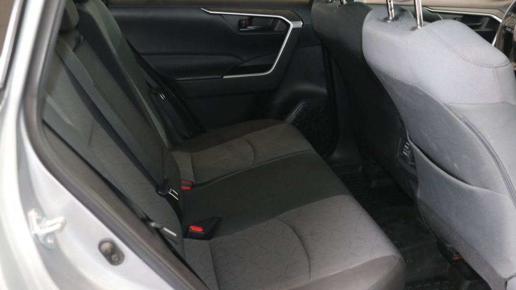 Toyota Rav 4 LE 2022 d&rsquo;occasion à vendre - 27