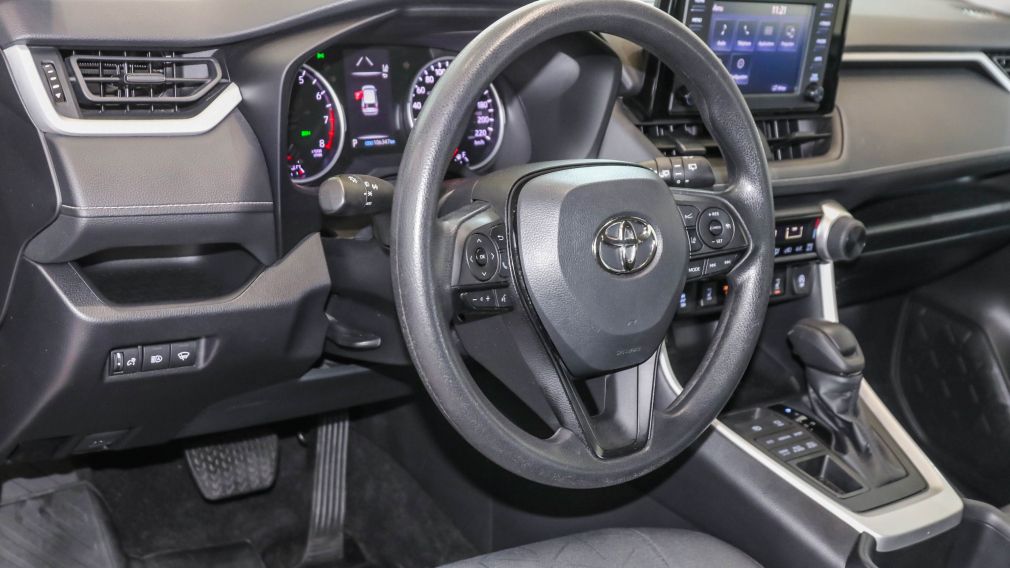 Toyota Rav 4 LE 2022 d&rsquo;occasion à vendre - 9