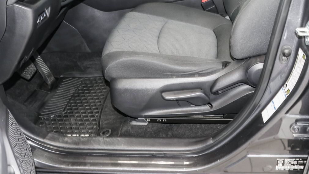 Toyota Rav 4 LE 2022 d&rsquo;occasion à vendre - 13