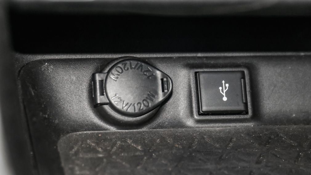 Toyota Rav 4 Hybrid XSE 2022 d&rsquo;occasion à vendre - 24