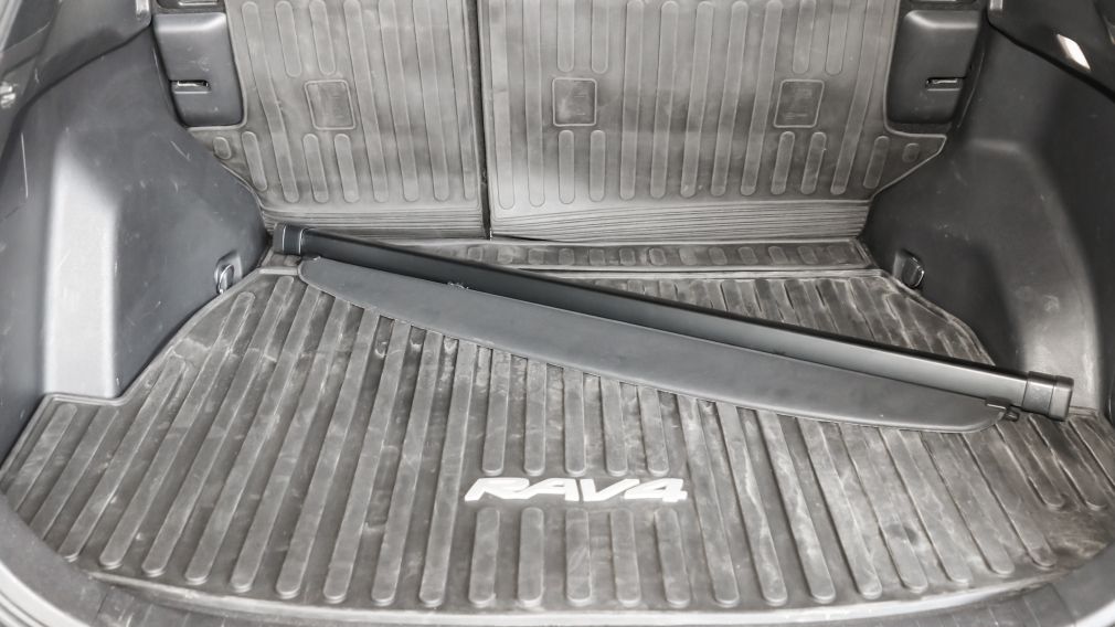 Toyota Rav 4 Hybrid XSE 2022 d&rsquo;occasion à vendre - 31