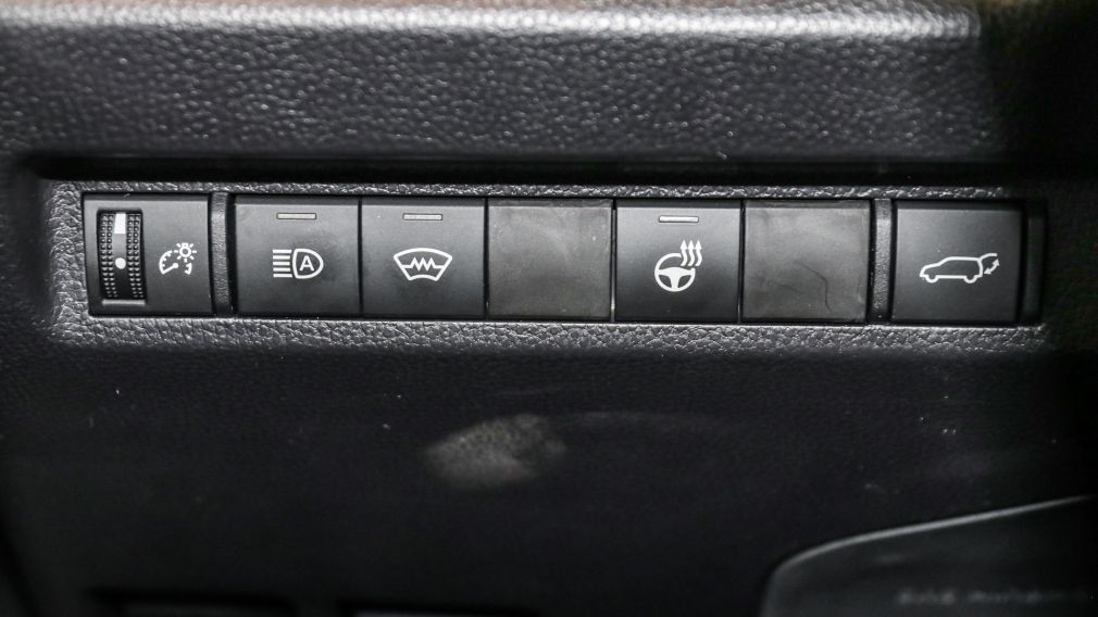 Toyota Rav 4 XLE 2025 d&rsquo;occasion à vendre - 15