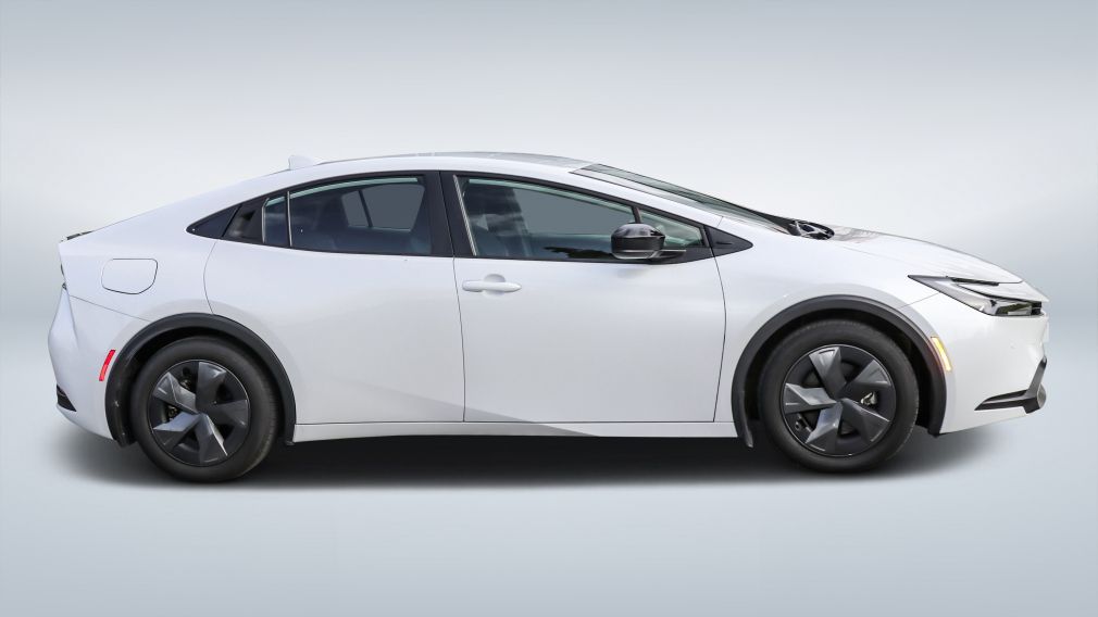 Toyota Prius SE 2024 à vendre à Trois-Rivières - 8