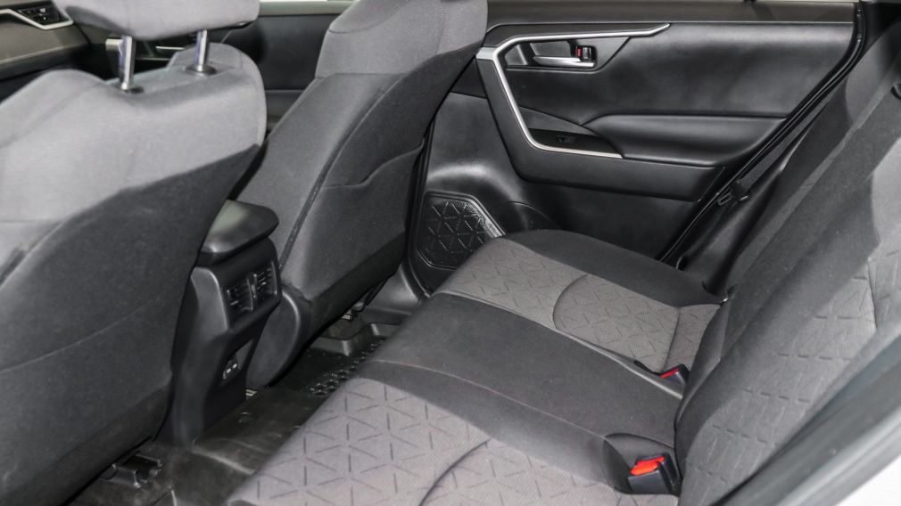 Toyota Rav 4 Hybrid XLE 2023 d&rsquo;occasion à vendre - 28