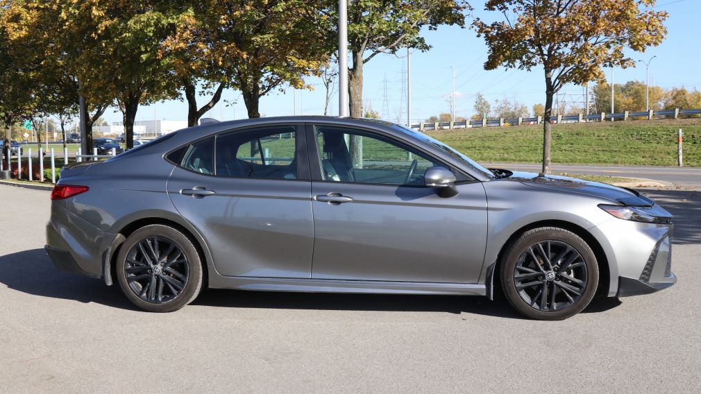 Toyota Camry SE Upgrade 2025 d&rsquo;occasion à vendre - 8