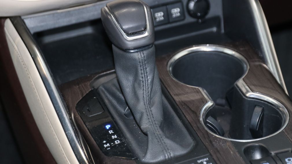 Toyota Highlander Limited 2021 d&rsquo;occasion à vendre - 26