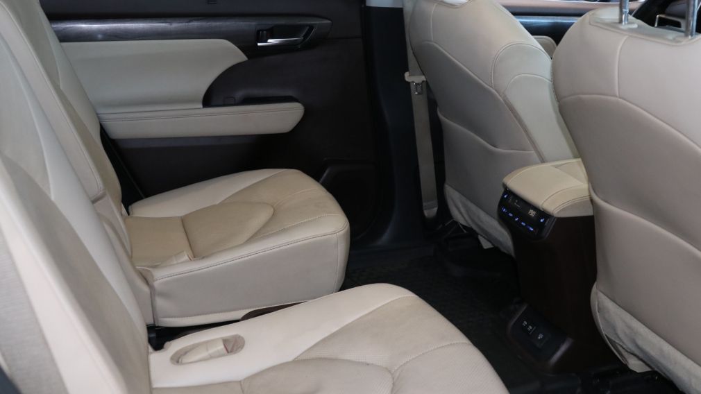 Toyota Highlander Limited 2021 d&rsquo;occasion à vendre - 31
