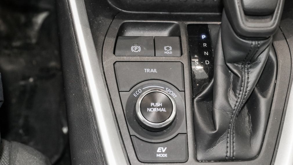 Toyota Rav 4 Hybrid LE 2022 d&rsquo;occasion à vendre - 25