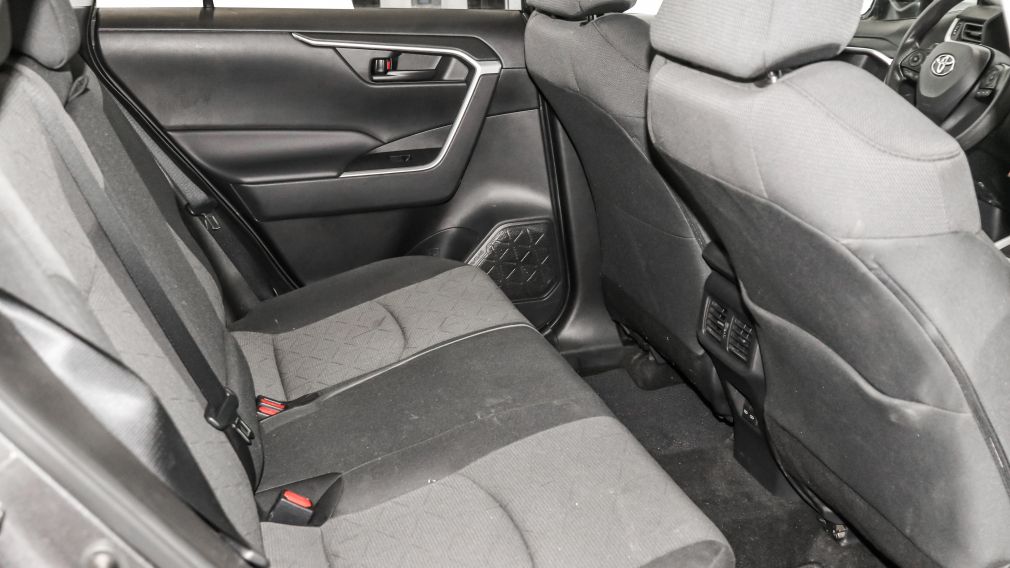 Toyota Rav 4 Hybrid LE 2022 d&rsquo;occasion à vendre - 29