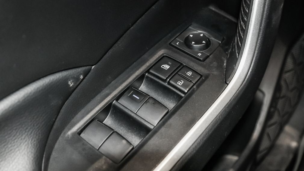 Toyota Rav 4 Hybrid LE 2022 d&rsquo;occasion à vendre - 14