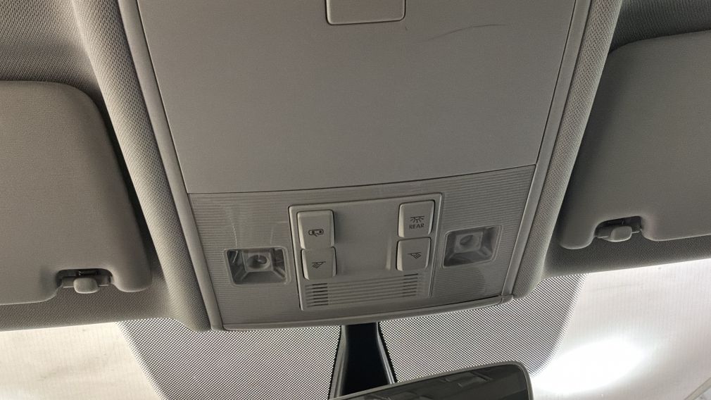 Volkswagen e-Golf Comfortline 2020 d&rsquo;occasion à vendre - 23