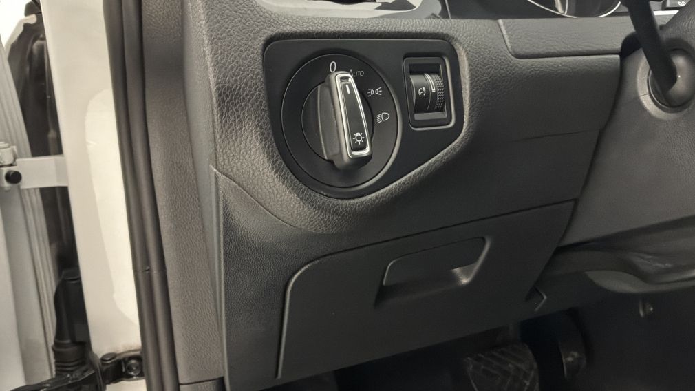 Volkswagen e-Golf Comfortline 2020 d&rsquo;occasion à vendre - 20