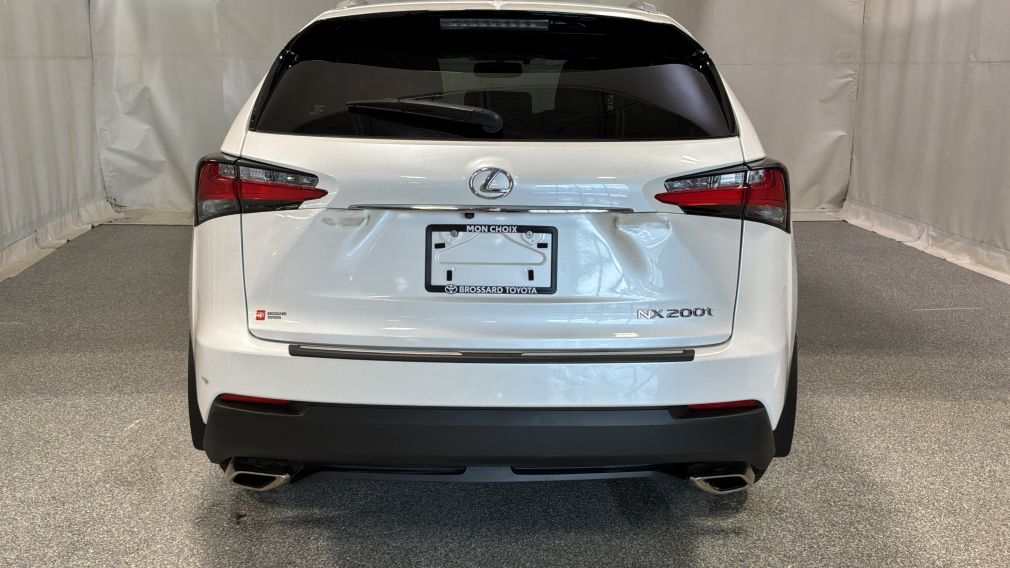 Lexus NX 200T AWD 4dr 2017 d&rsquo;occasion à vendre - 4
