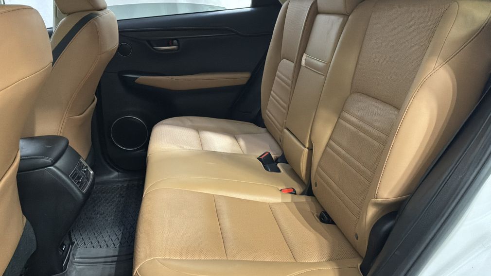 Lexus NX 200T AWD 4dr 2017 d&rsquo;occasion à vendre - 31