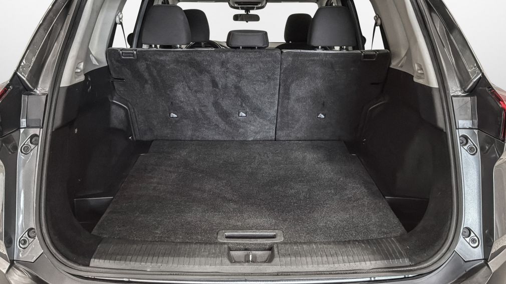 Nissan Rogue SV 2021 d&rsquo;occasion à vendre - 12