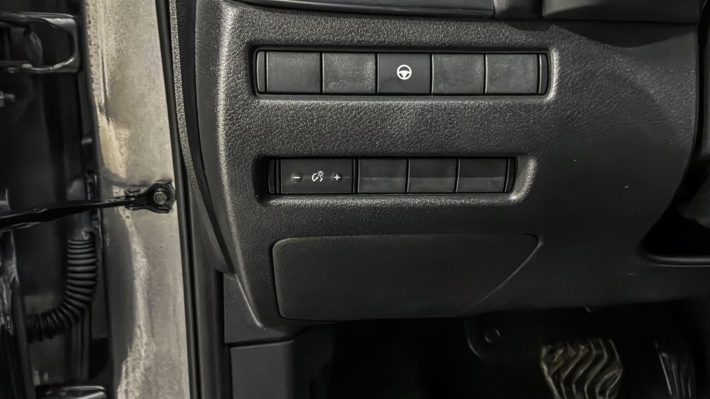 Nissan Rogue SV 2021 d&rsquo;occasion à vendre - 20