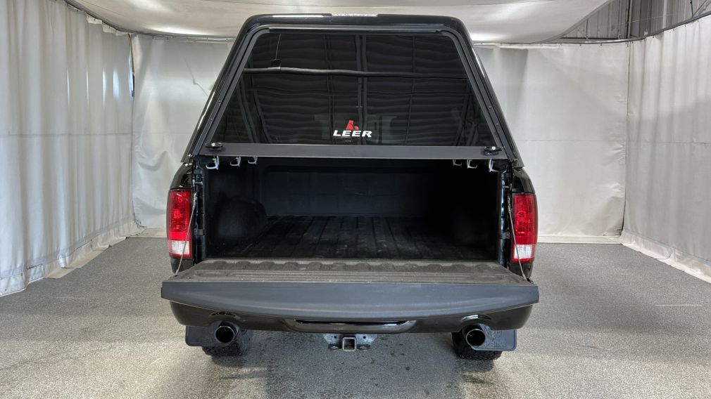 Ram 1500 SLT 2023 d&rsquo;occasion à vendre - 11