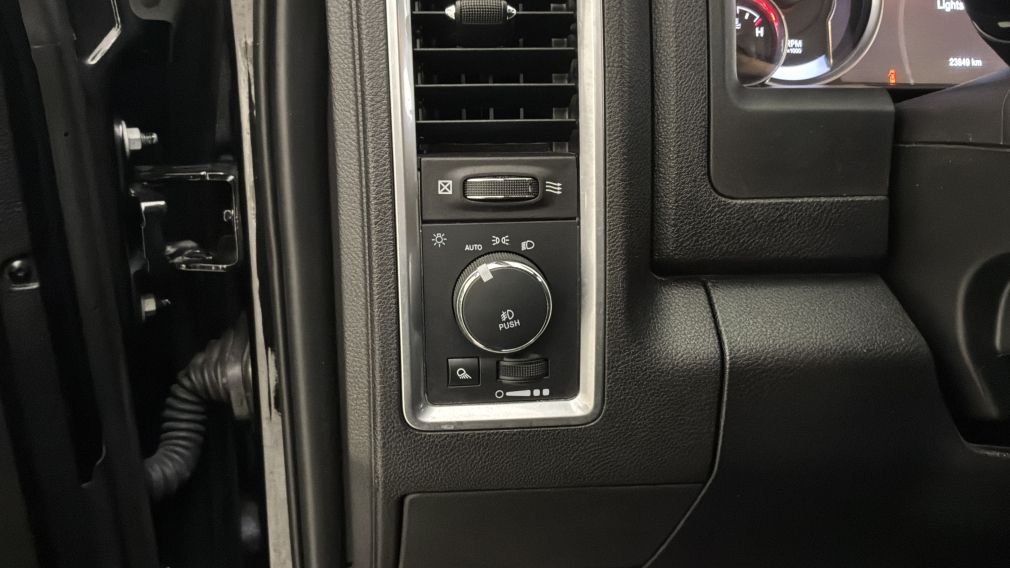 Ram 1500 SLT 2023 d&rsquo;occasion à vendre - 16