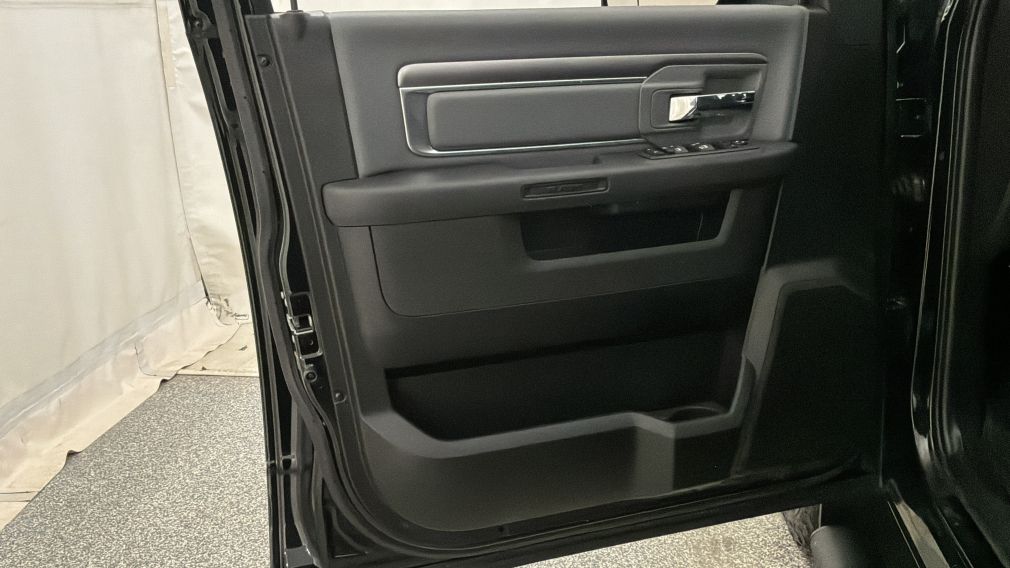 Ram 1500 SLT 2023 d&rsquo;occasion à vendre - 19