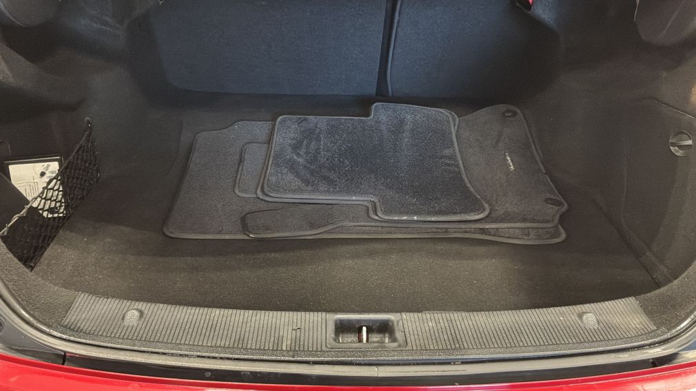 Mercedes Benz C-Class C 300 2014 d&rsquo;occasion à vendre - 12