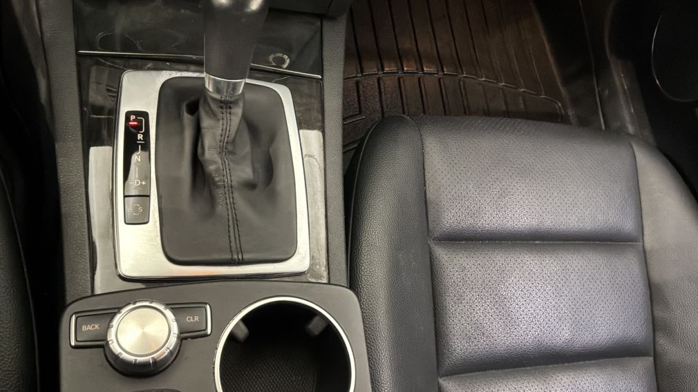 Mercedes Benz C-Class C 300 2014 d&rsquo;occasion à vendre - 17