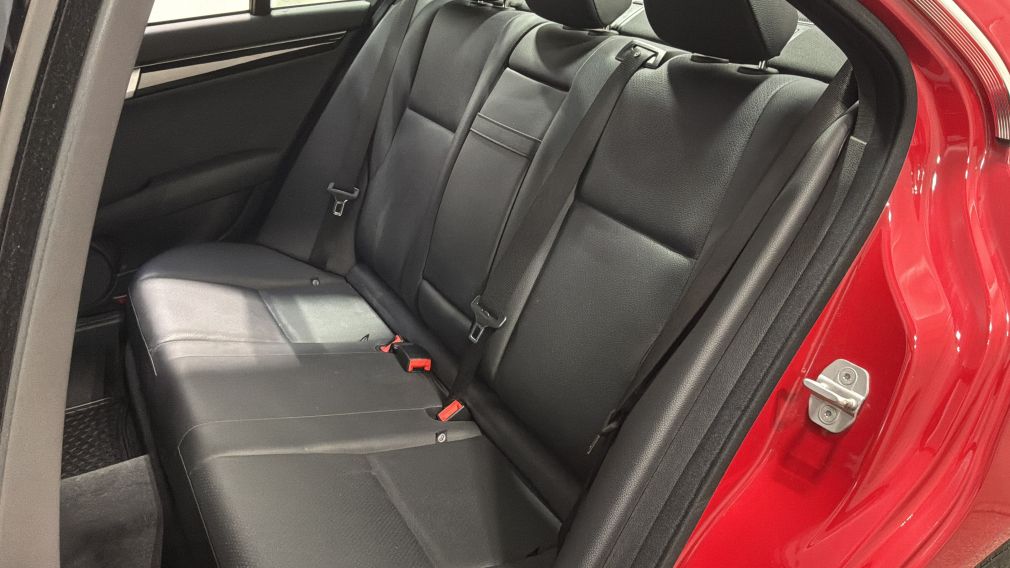 Mercedes Benz C-Class C 300 2014 d&rsquo;occasion à vendre - 25