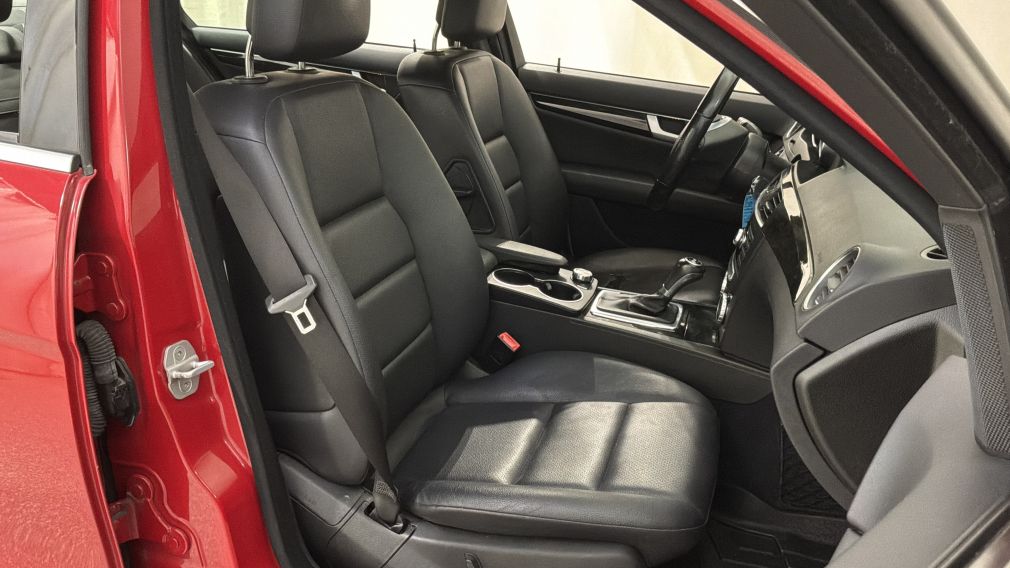 Mercedes Benz C-Class C 300 2014 d&rsquo;occasion à vendre - 28