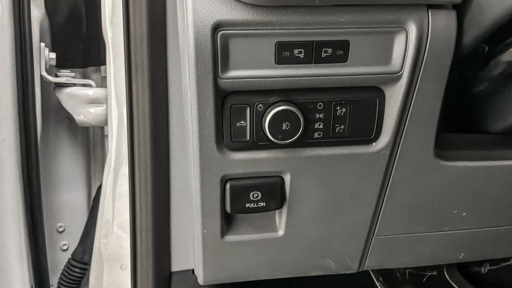 Ford F150 XLT 2022 d&rsquo;occasion à vendre - 18