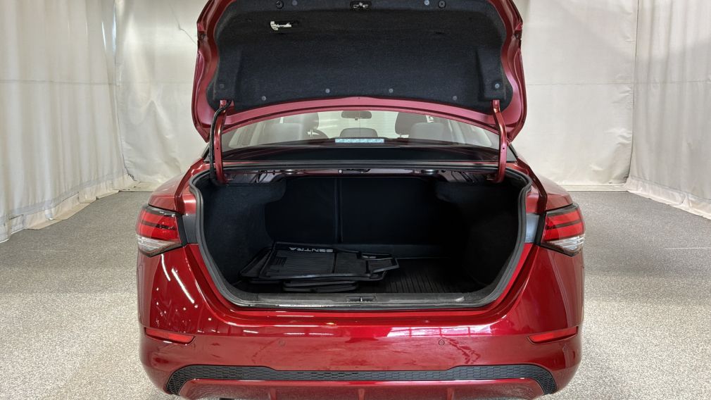 Nissan Sentra SV 2020 d&rsquo;occasion à vendre - 13