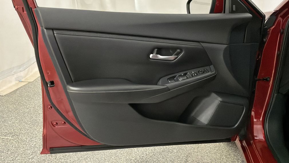 Nissan Sentra SV 2020 d&rsquo;occasion à vendre - 23