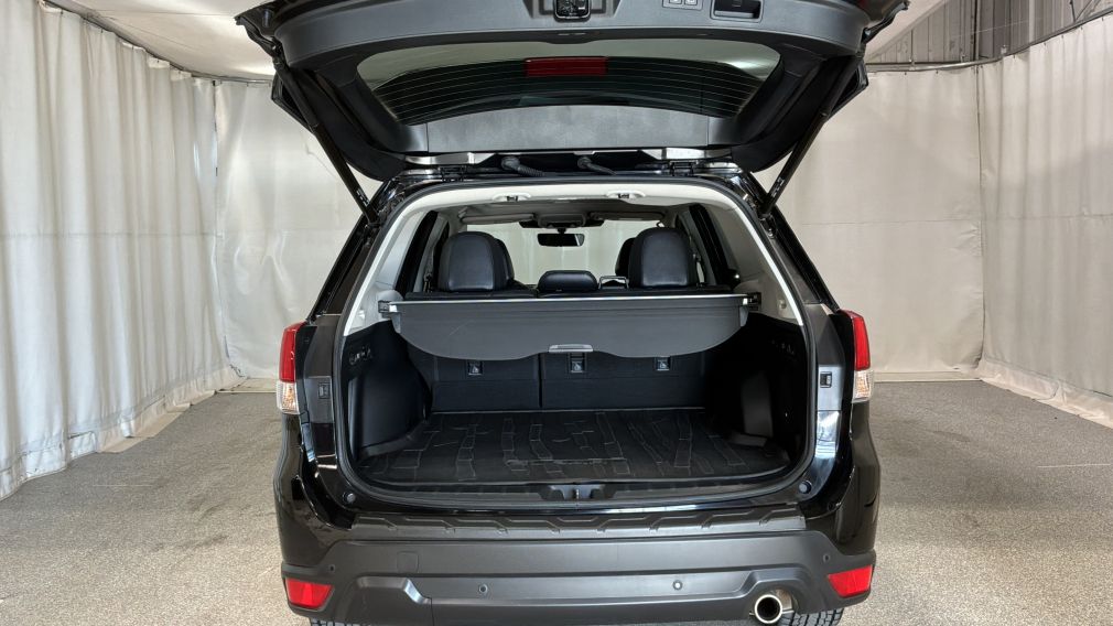 Subaru Forester Limited 2023 d&rsquo;occasion à vendre - 13