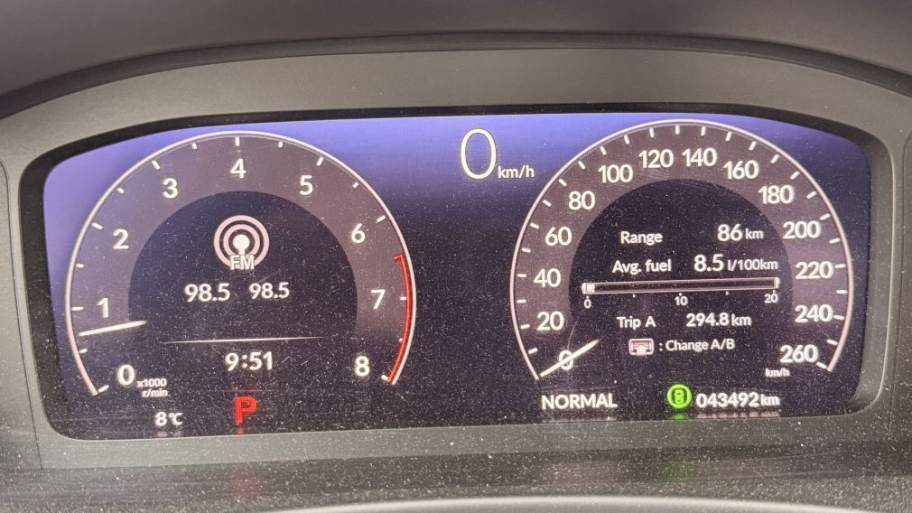 Honda Civic Touring 2022 d&rsquo;occasion à vendre - 8
