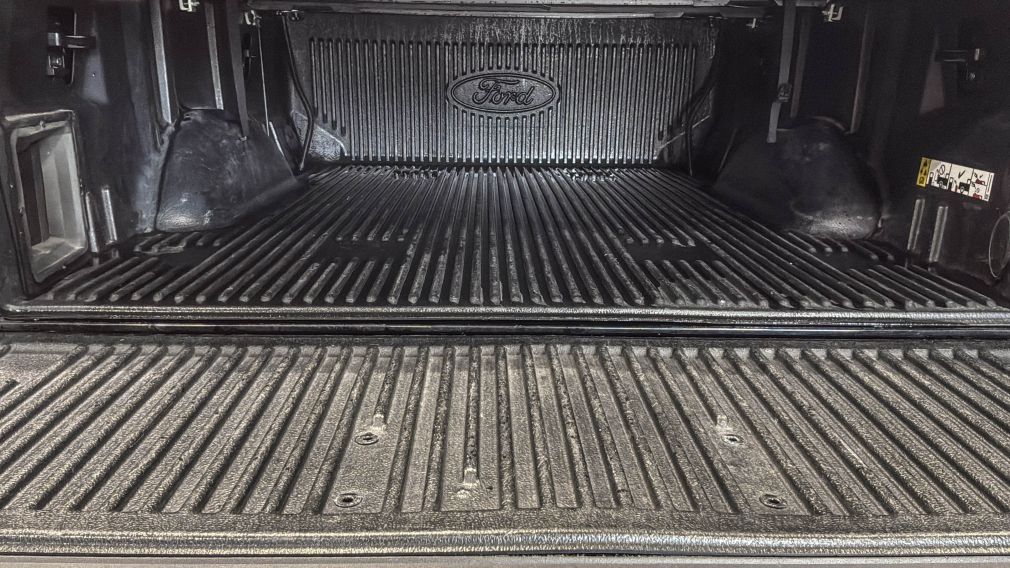 Ford F150 XLT 2022 d&rsquo;occasion à vendre - 9