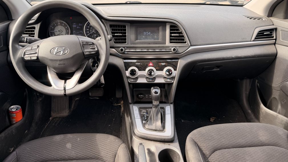 Hyundai Elantra Essential 2020 d&rsquo;occasion à vendre - 5