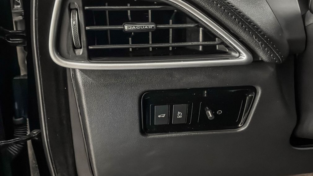 Jaguar F-PACE Prestige 2019 à vendre à Trois-Rivières - 19