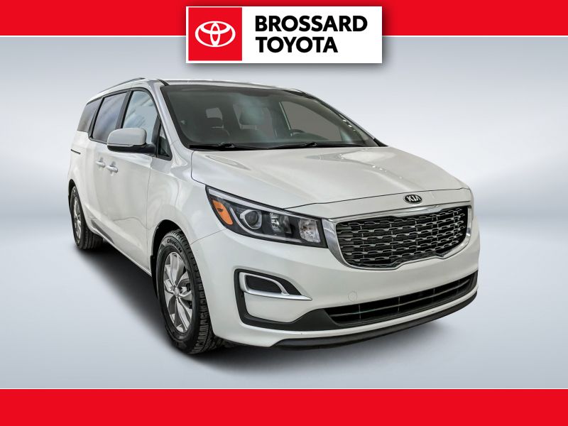  2021 Kia Sedona LX FWD   