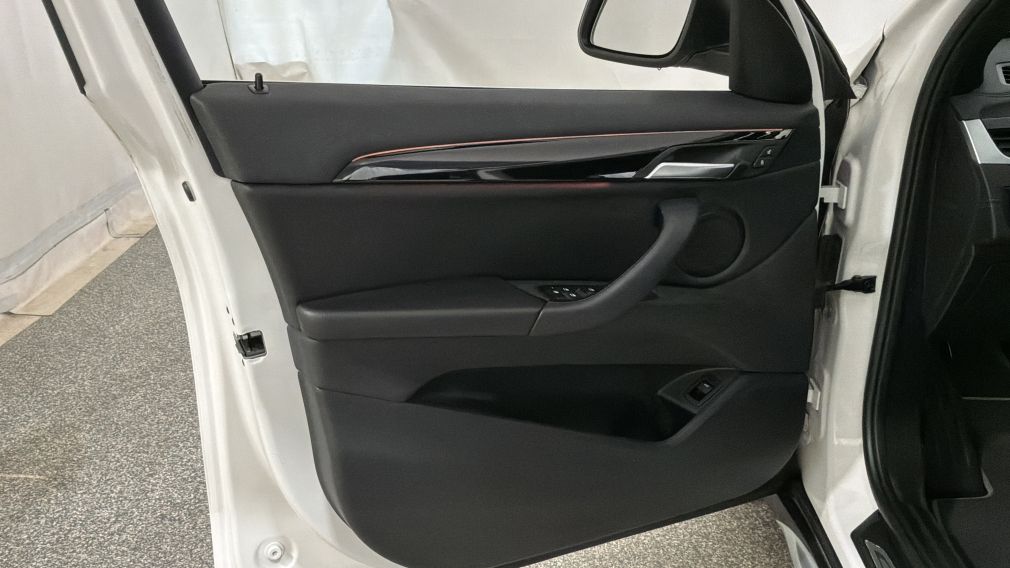 BMW X1 xDrive28i 2021 d&rsquo;occasion à vendre - 23