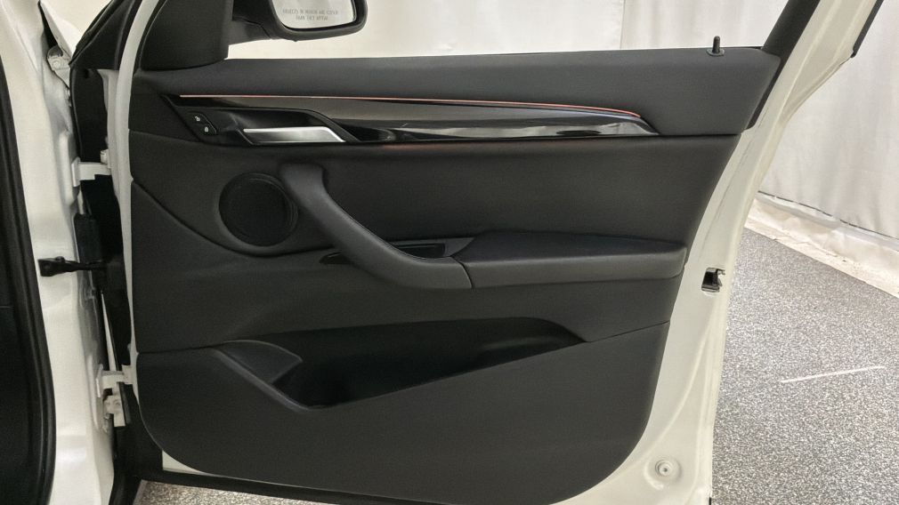 BMW X1 xDrive28i 2021 d&rsquo;occasion à vendre - 31