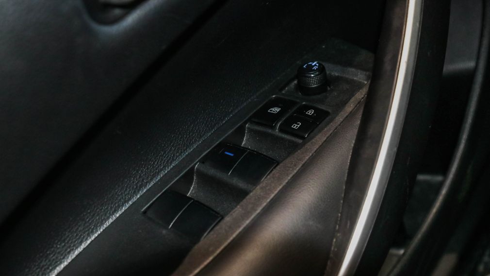 Toyota Corolla SE 2022 d&rsquo;occasion à vendre - 11