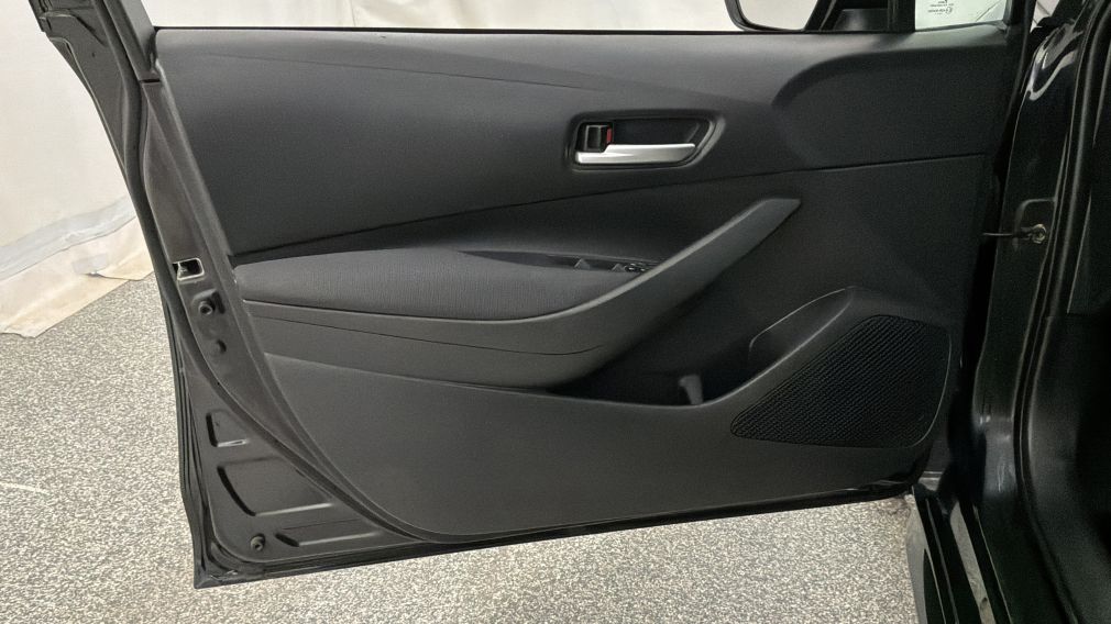 Toyota Corolla LE 2021 d&rsquo;occasion à vendre - 22