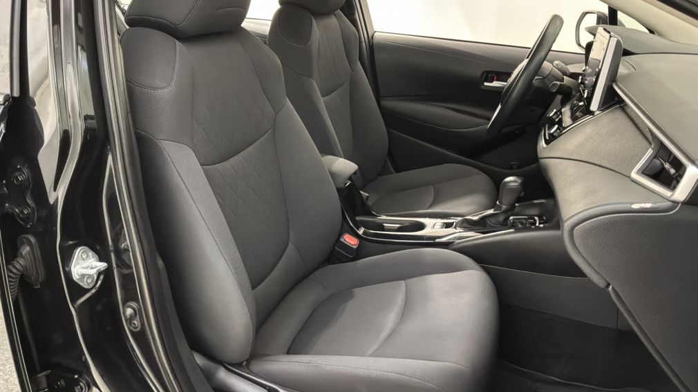 Toyota Corolla LE 2021 d&rsquo;occasion à vendre - 28