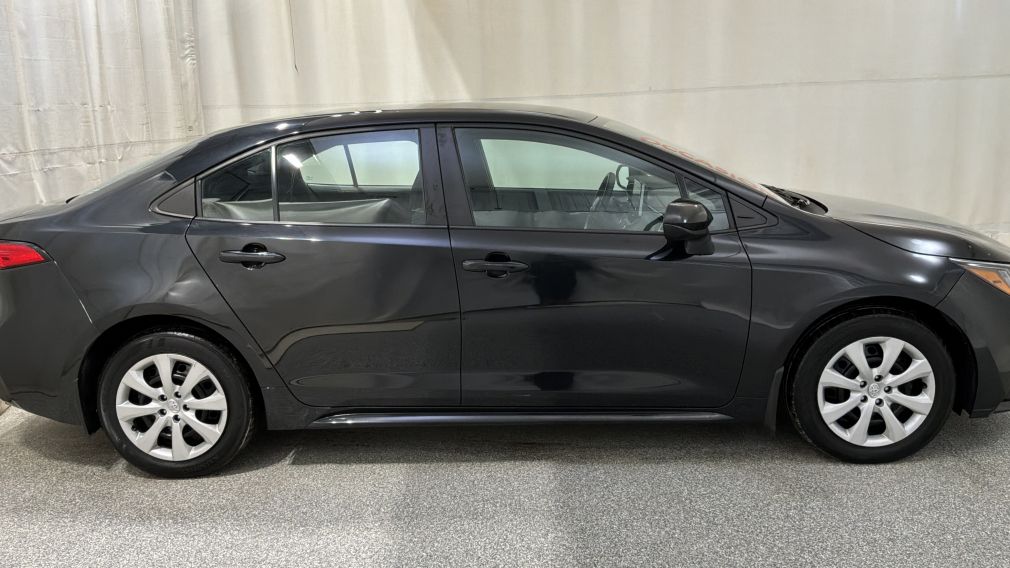 Toyota Corolla LE 2021 d&rsquo;occasion à vendre - 3