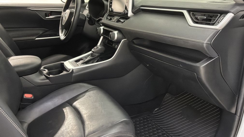 Toyota Rav 4 XLE 2021 d&rsquo;occasion à vendre - 30