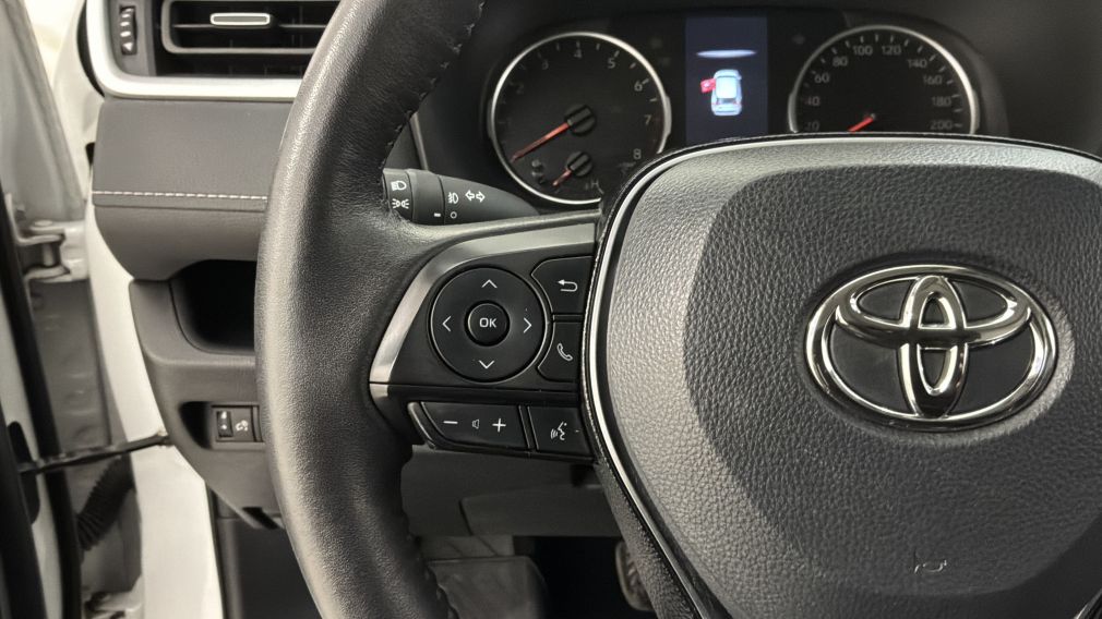 Toyota Rav 4 XLE 2021 d&rsquo;occasion à vendre - 21
